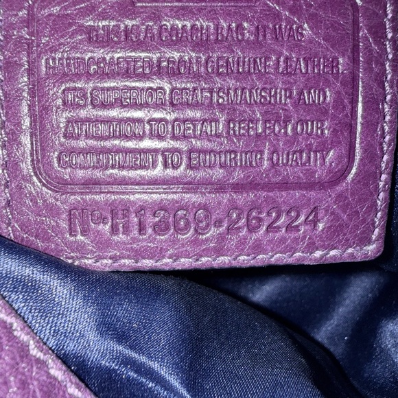 Coach Large Leather Duffle Shoulder Bag – Eggplant Purple - Picture 8 of 9